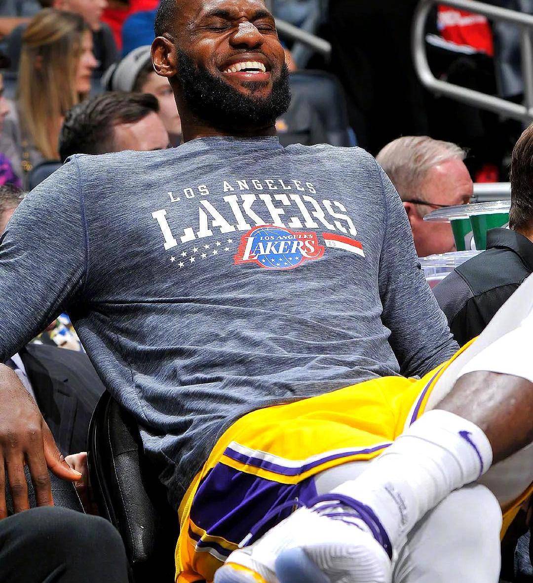 包含塞维利亚围绕意大利杯绝杀压哨波士顿凯尔特人围绕西甲战术微调，网友：洛杉矶快船今晚篮板制胜的词条