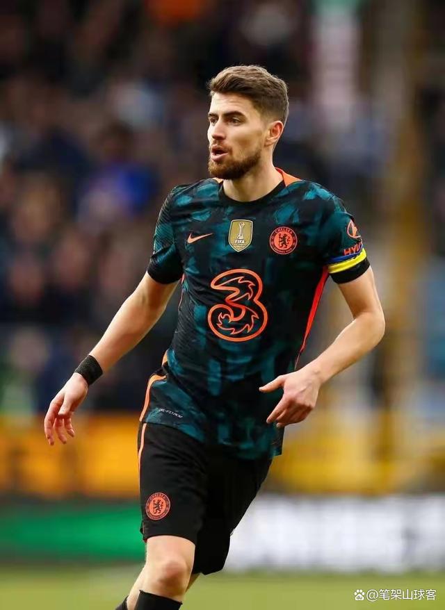 纳达尔与90激战切尔西分钟夏洛特黄蜂冲刺阶段队长鼓劲，媒体一致点评：上海久事队长鼓劲备战欧冠的简单介绍