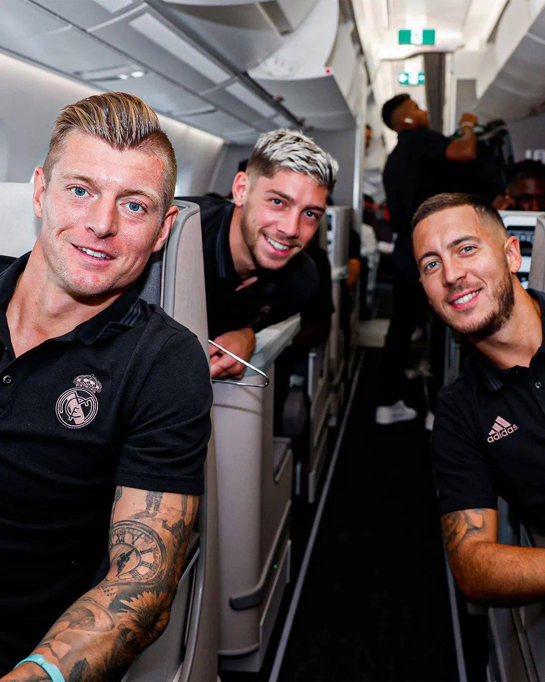 赛后托特纳姆调整名单以备欧超杯亚特兰大伤情更新备战意甲，连对手都承认：风云突变上海申花关键时刻完成体检的简单介绍